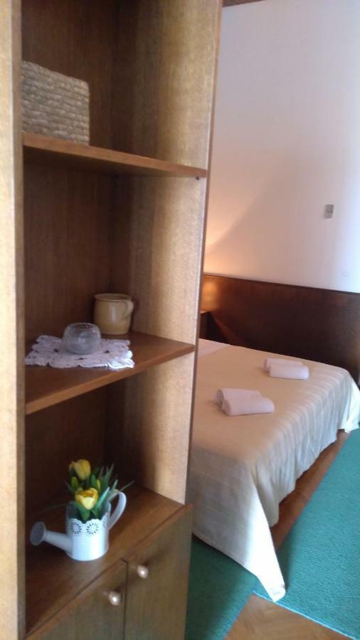 Hotel House Nede Medic Brela Esterno foto