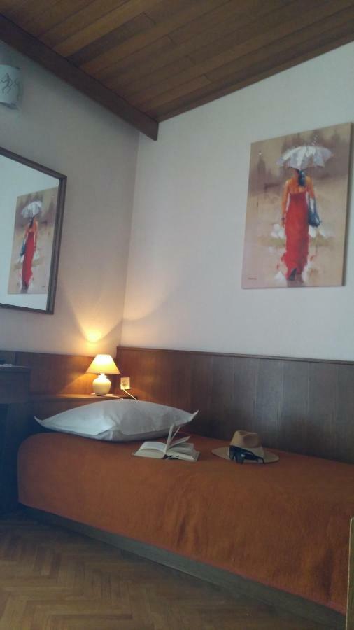 Hotel House Nede Medic Brela Esterno foto